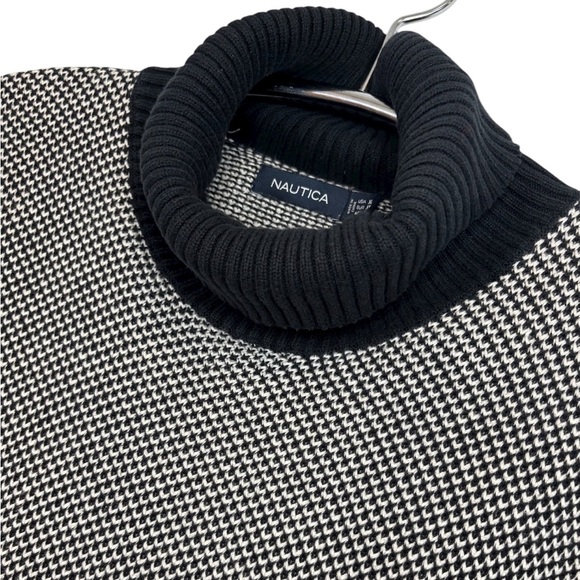 VINTAGE Nautica 100% Cotton Black and White Knit Patterned Turtleneck Sweater - Picture 6 of 11